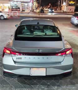 هیوندای ئەلەنترا